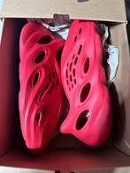Yeezy Foam Runner Rood, Nieuw, Sneakers, Adidas Yeezy, Overige kleuren