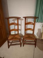 Houten stoelen - kerkstoelen, Antiek en Kunst, Ophalen