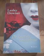 De Laatste Concubine - Lesley Downer, Ophalen of Verzenden, Gelezen, Lesley Downer