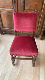 Antieke stevige stoelen, Ophalen