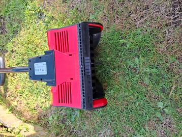 Sneeuw ruimer  beschikbaar voor biedingen