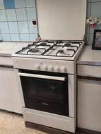 Fornuis bosch met oven, Elektronische apparatuur, Fornuizen, Ophalen, Zo goed als nieuw