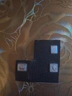 Petits timbres en argent, Enlèvement