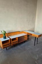 Vintage bureau Pozar, Ophalen
