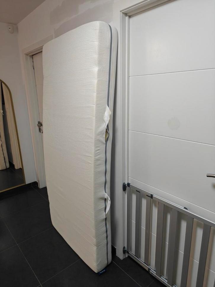 Emma matras 90x200, Huis en Inrichting, Slaapkamer | Matrassen en Bedbodems, Zo goed als nieuw, Matras, Ophalen