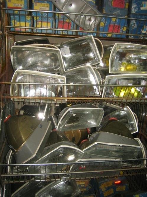 Verlichtingsdelen Peugeot 104 204 304 404 504 604 505 J7 J9, Auto-onderdelen, Verlichting, Oldtimer onderdelen, Peugeot, Ophalen