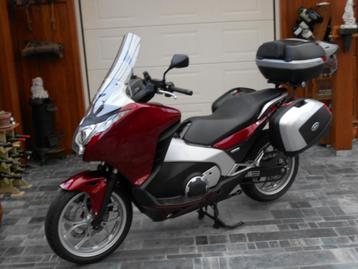 HONDA INTEGRA NC 700 D/C beschikbaar voor biedingen