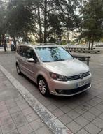 Volkswagen Touran 2013 1.6 TDI, Auto's, Automaat, Zwart, Adaptieve lichten, 5 zetels