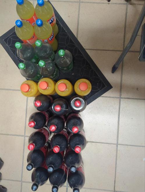 Frisdranken en fruitsap overschot, Verzamelen, Glas en Drinkglazen, Zo goed als nieuw, Frisdrankglas, Ophalen