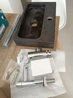 Kleine lavabo nooit gebruikt nog in does nieuw prijs 199 eur, Doe-het-zelf en Bouw, Ophalen
