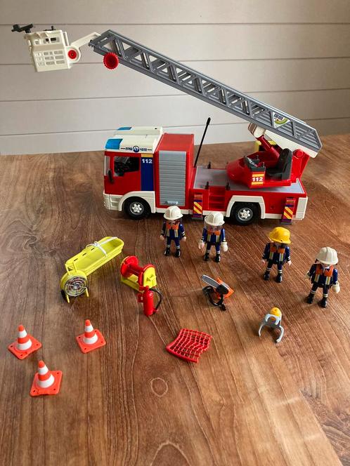 Camion de pompiers Playmobil, Enfants & Bébés, Jouets | Playmobil, Comme neuf, Enlèvement ou Envoi