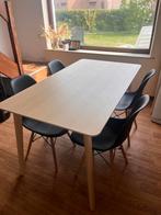Eettafel met 4 bijpassende stoelen, Huis en Inrichting, Tafels | Eettafels, Ophalen, 100 tot 150 cm, 50 tot 100 cm, Zo goed als nieuw