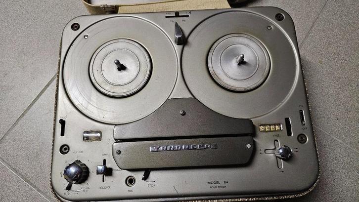 Tandberg model 84 bandrecorder, Audio, Tv en Foto, Bandrecorder, Bandrecorder, Ophalen of Verzenden