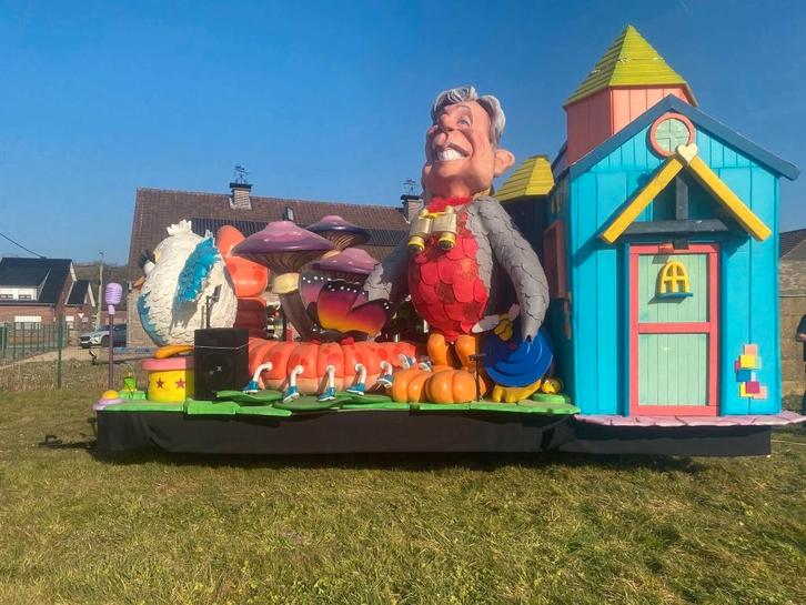 Carnavalswagen, Hobby & Loisirs créatifs, Articles de fête, Utilisé, Article de fête, Enlèvement