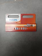 Les piles AAA et AA doivent fonctionner, Enlèvement ou Envoi