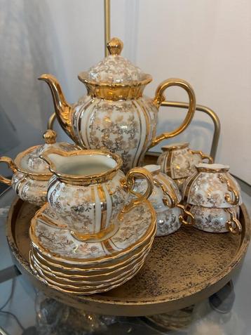 Theeservice beschikbaar voor biedingen