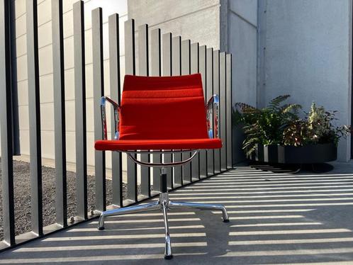 Vitra Eames EA108 stoel, Huis en Inrichting, Bureaustoelen, Gebruikt, Bureaustoel, Overige kleuren, Verzenden