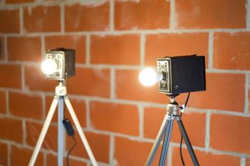 Vintage camera-lampen beschikbaar voor biedingen