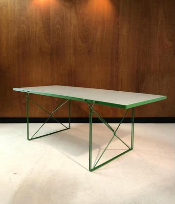 Table vintage , design N.Gammelgaard •LIVRAISON GRATUITE  beschikbaar voor biedingen