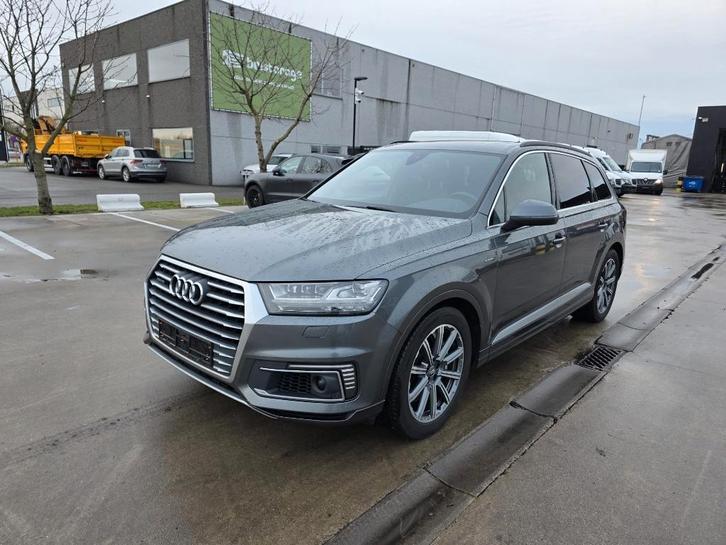 Audi Q7 E TRON (Stock ID 16853), Auto's, Audi, Bedrijf, Q7, ABS, Airbags, Bluetooth, Centrale vergrendeling, Climate control, Cruise Control
