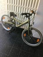 Loeki Rigger met fietshelm, Ophalen, Loekie, 20 inch, Handrem