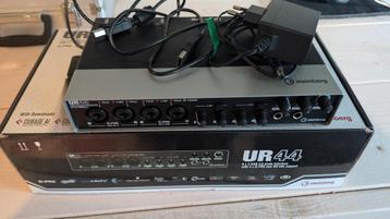 Steinberg UR44 audio interface  beschikbaar voor biedingen