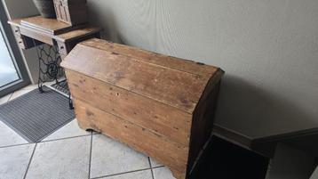 Kist (Antiek) beschikbaar voor biedingen