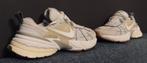 Chaussure Nike taille 40, Enlèvement ou Envoi, Nike, Comme neuf, Blanc