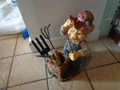 Tuinlaaf met gereedschap, Verzamelen, Efteling, Gebruikt, Beeldje of Poppetje, Ophalen of Verzenden