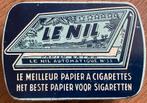 Ancienne boîte à tabac LE NIL/CIGARETTE PAPER, Collections, Marques & Objets publicitaires, Enlèvement ou Envoi, Comme neuf, Emballage