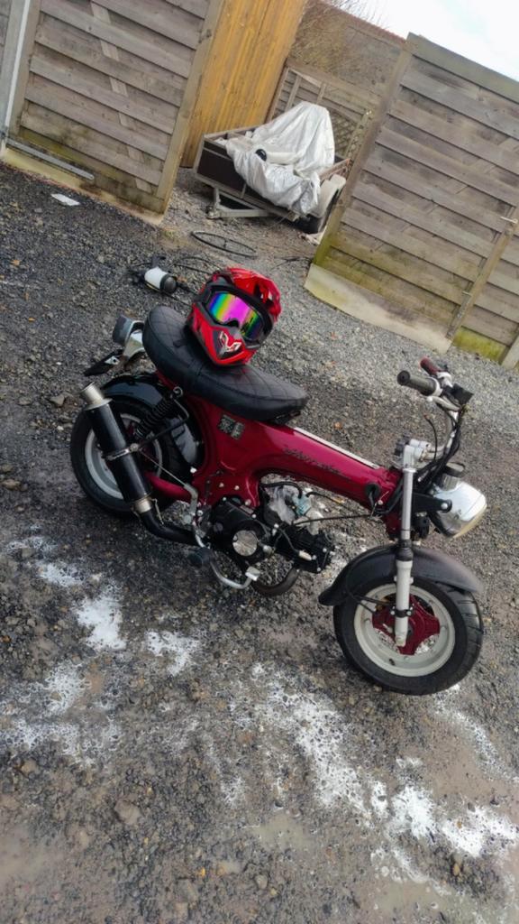 problemen aan een 2 takt of 4 takt stuur ons maar wij helpen, Fietsen en Brommers, Scooters | Overige merken, Ophalen