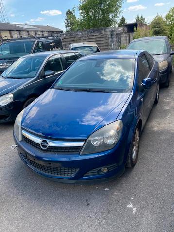 Opel Astra Essence pour pièces détachee, Autos, Achat, Entreprise, Astra, Essence