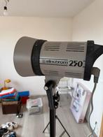 elinchrom 250, Audio, Tv en Foto, Fotografie | Fotostudio en Toebehoren, Ophalen of Verzenden, Gebruikt