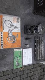 Peugeot 102MS typeplaatje boekjes en g.v. + cilinder, piston, Fietsen en Brommers, Brommers | Peugeot, Gebruikt, Overige modellen