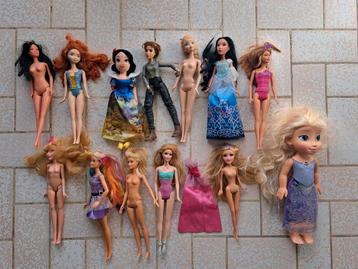 13 Barbiepoppen en andere poppen Afspraak mogelijk 