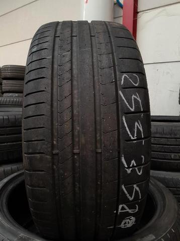 2553520 255/35/20 255/35R20 zomer Pirelli  beschikbaar voor biedingen