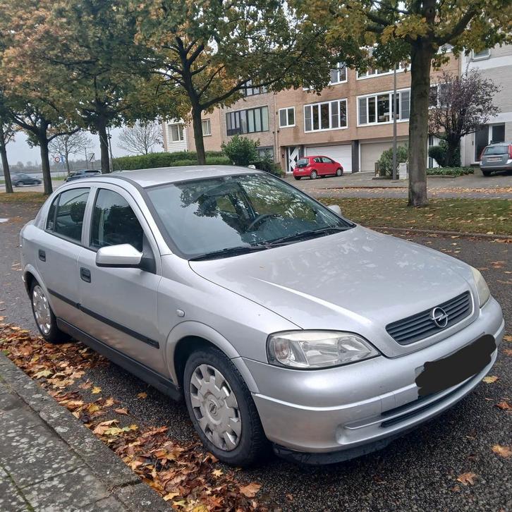Opel astra Benzine met slechts 124dkm wordt gekeurd, Auto's, Opel, Particulier, Astra, Benzine, Onderhoudsboekje, Ophalen