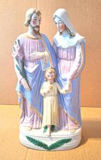 Maria en Jozef met Jezus, Ophalen