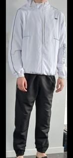 Le ensemble Lacoste taille L neuf, Enlèvement ou Envoi