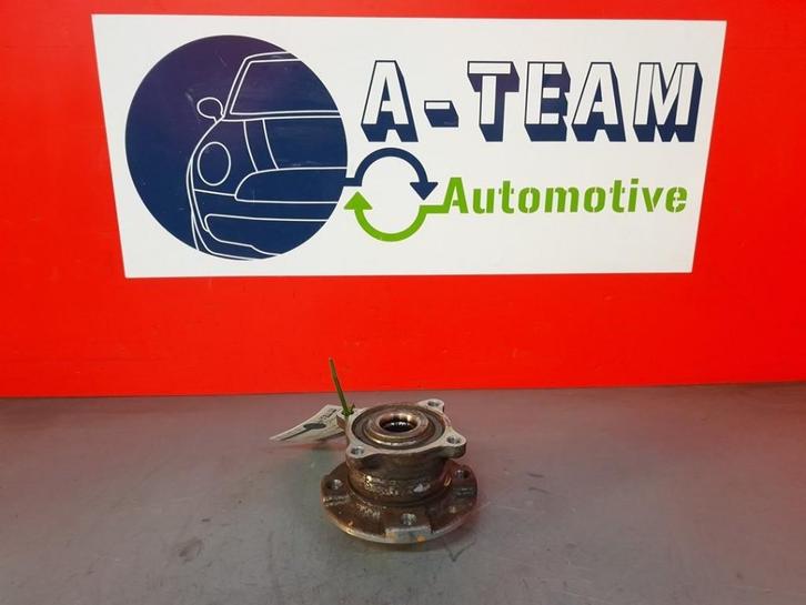 WIELNAAF ACHTER Renault Twingo III (AH) (01-2014/-), Auto-onderdelen, Remmen en Aandrijving, Renault, Gebruikt