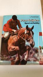 Paardrijden - sport en hobby, Livres, Loisirs & Temps libre, Comme neuf, Enlèvement