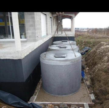 Citerne d'eau pluie en béton  station d'épuration fosse sept
