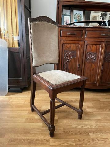 Set van 4 houten stoelen beschikbaar voor biedingen