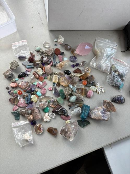 Edelstenen, mineralen, steentjes, verzamel, amethist, pyriet, Handtassen en Accessoires, Edelstenen, Verzenden