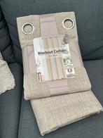 twee dikke gordijnen, Tuin en Terras, Ophalen, Zo goed als nieuw