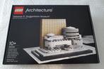 Lego Architecture - 21004 - Solomon R. Guggenheim museum, Ophalen of Verzenden, Nieuw, Complete set, Lego
