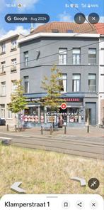 Te Koop Opbrengsteigendom met handelspand en 2 app