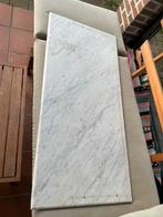 Marmeren tablet, Ophalen