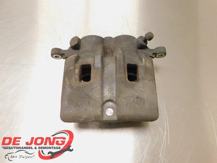 Remklauw (Tang) links-voor van een Nissan X-Trail, Auto-onderdelen, Remmen en Aandrijving, Nissan, Gebruikt, 3 maanden garantie