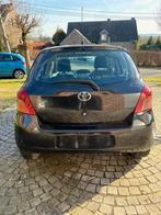 Toyota Yaris 2006, Boîte manuelle, Noir, 5 portes, Particulier